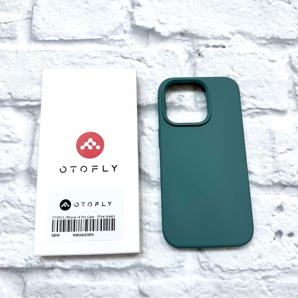 NIB Otofly pine green iPhone 14 Pro case